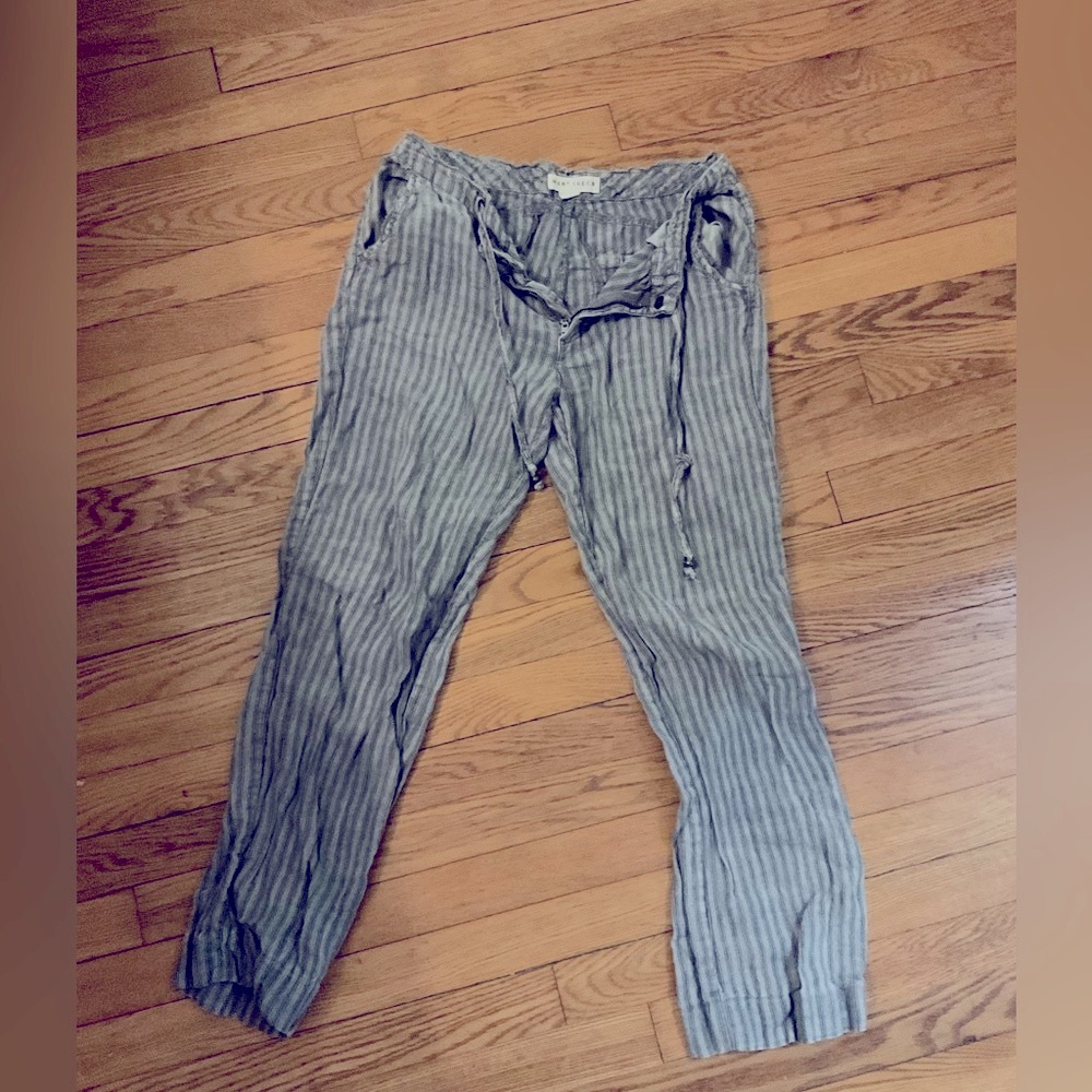 100% Linen Marrakech Stripped Pants. Size 27.  Amazing pant! From Anthropologie